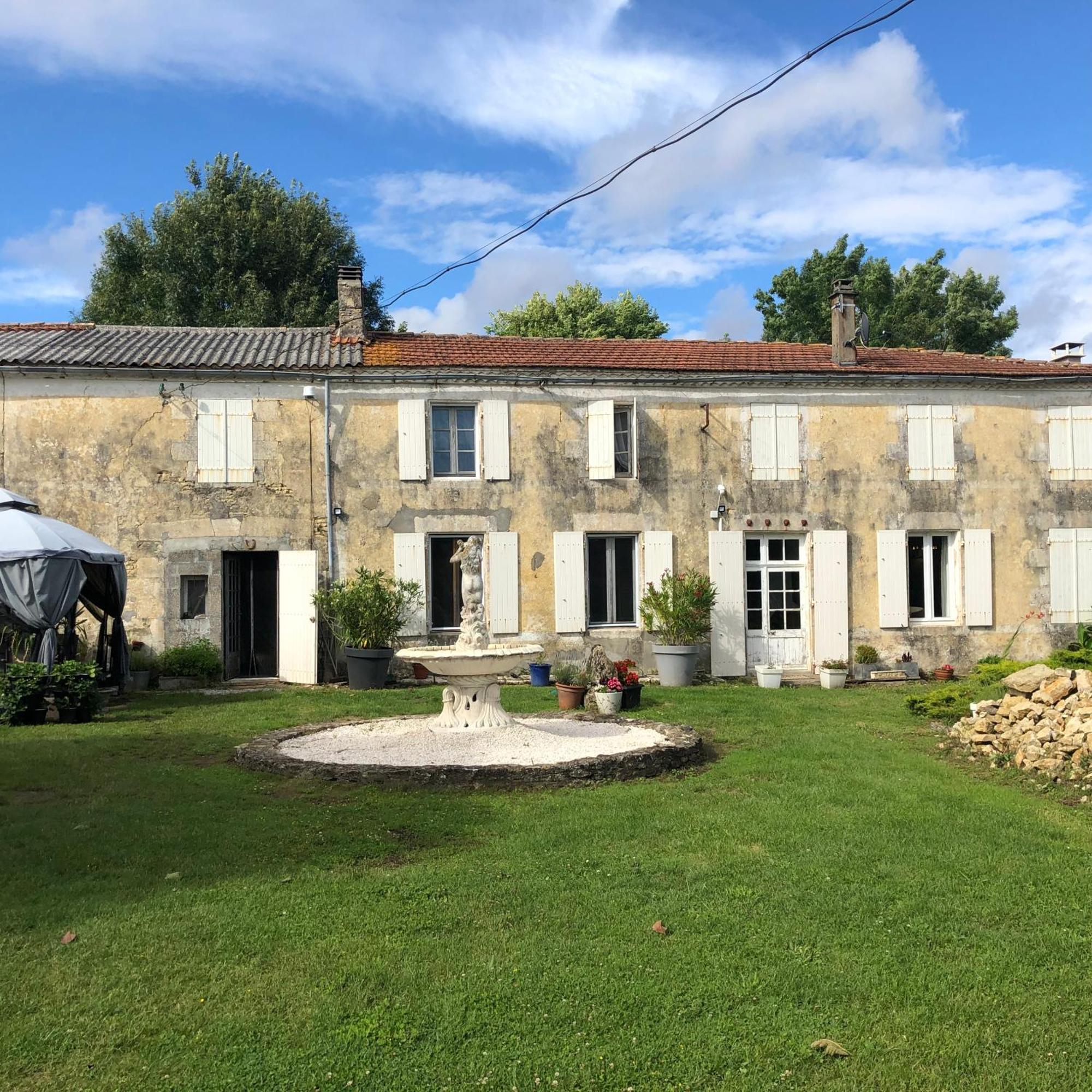 Les Geais Saint-Pierre-la-Noue Exterior foto